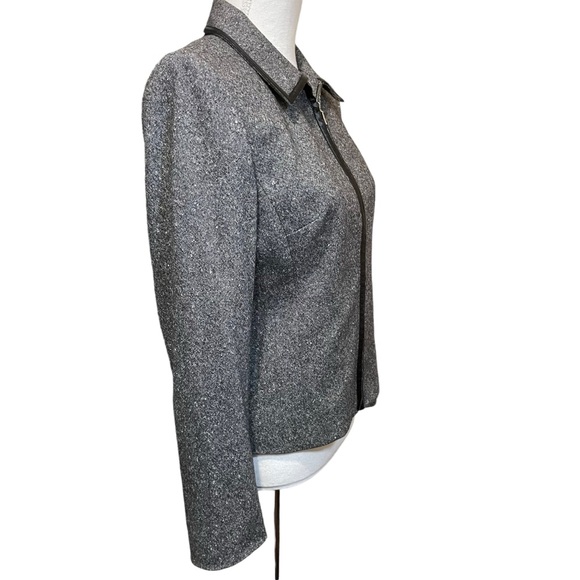 Ann Taylor Full Zip Wool Blend Gray Heathered Jacket. Size 4 - Picture 3 of 7